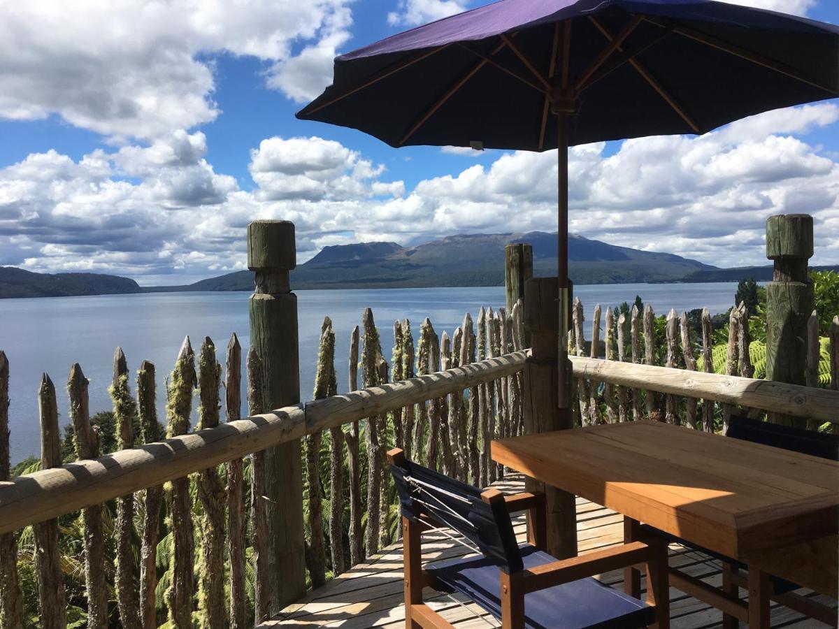 Hotel Te Whare -Lake Tarawera Tree-Top Nest Zewnętrze zdjęcie