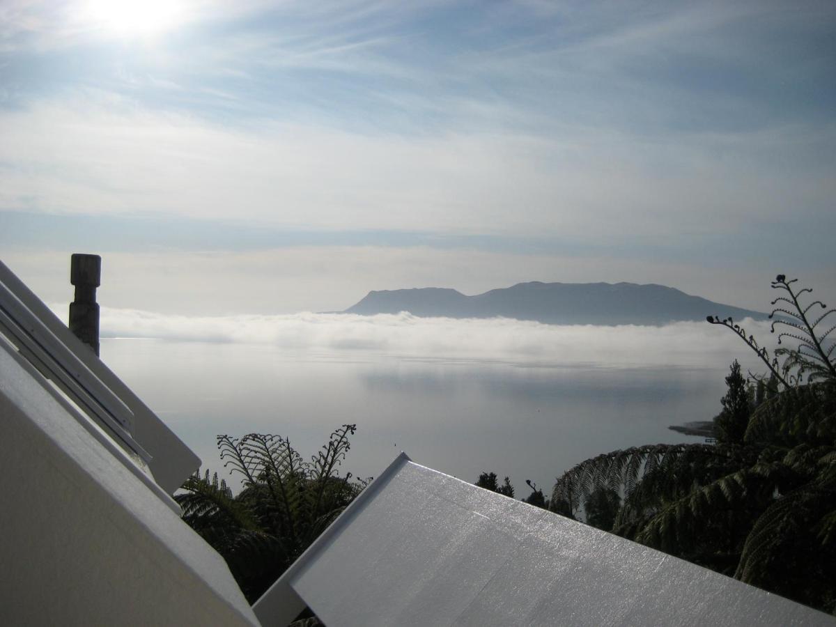 Hotel Te Whare -Lake Tarawera Tree-Top Nest Zewnętrze zdjęcie